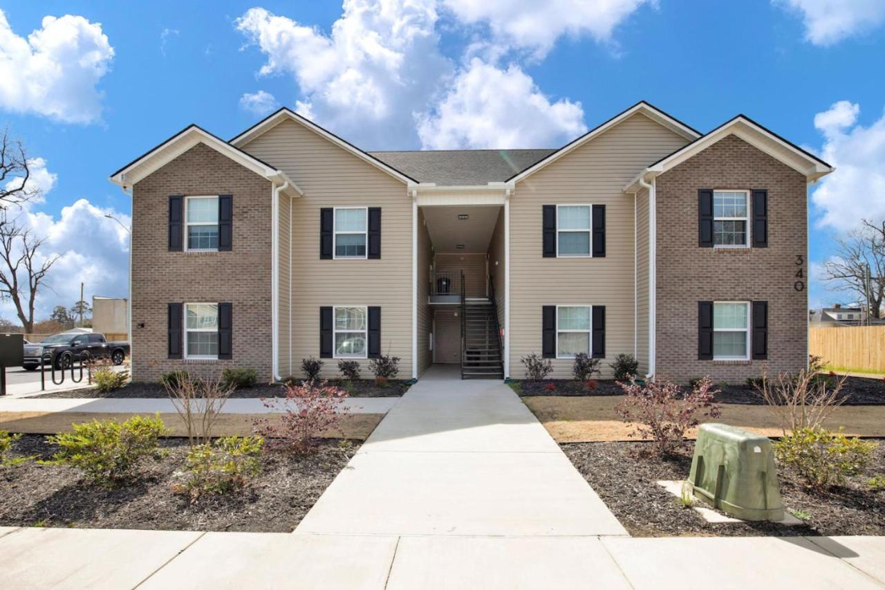 Long-term Luxe Spacious 3br Downtown Fay Unit C