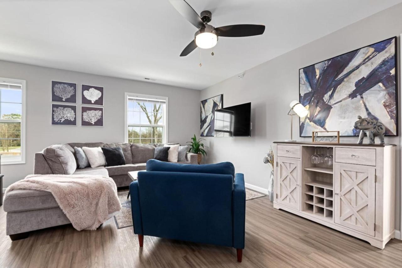 Long-term Luxe Spacious 3br Downtown Fay Unit C